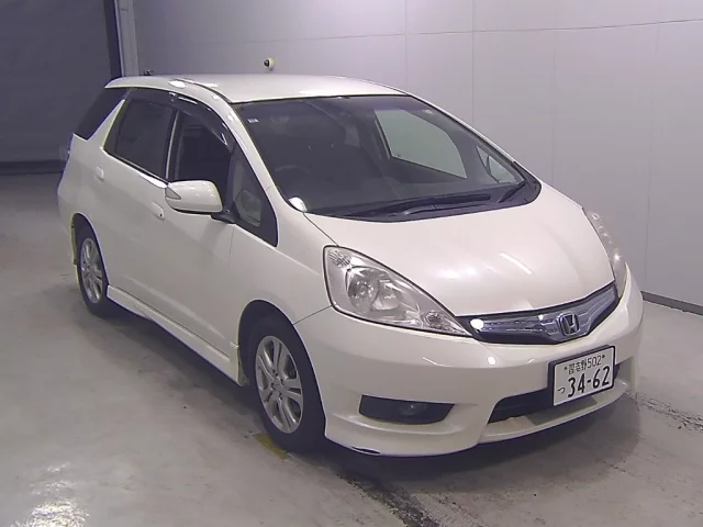 Honda Fit Shuttle Лот № 10395 2012