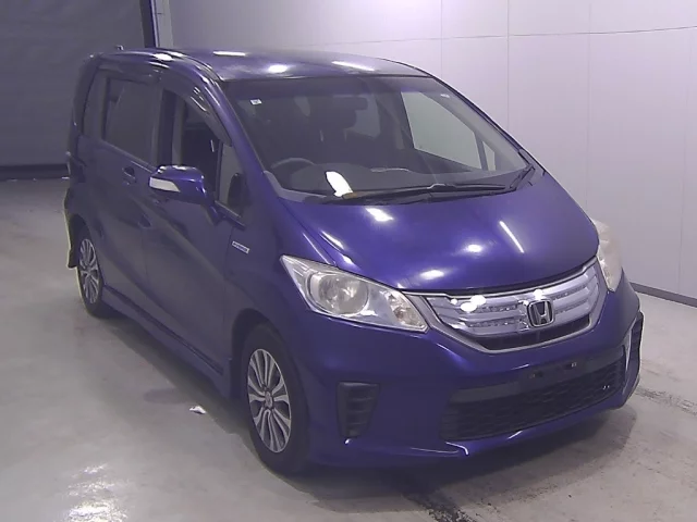 Honda Freed Лот № 10394 2013