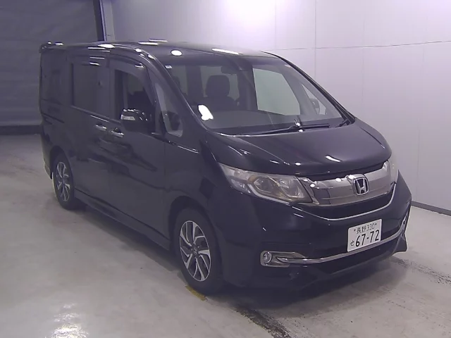 Honda Step Wagon Лот № 10369 2016