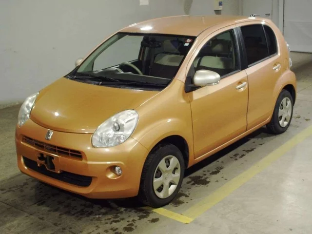 Toyota Passo Лот № 2011