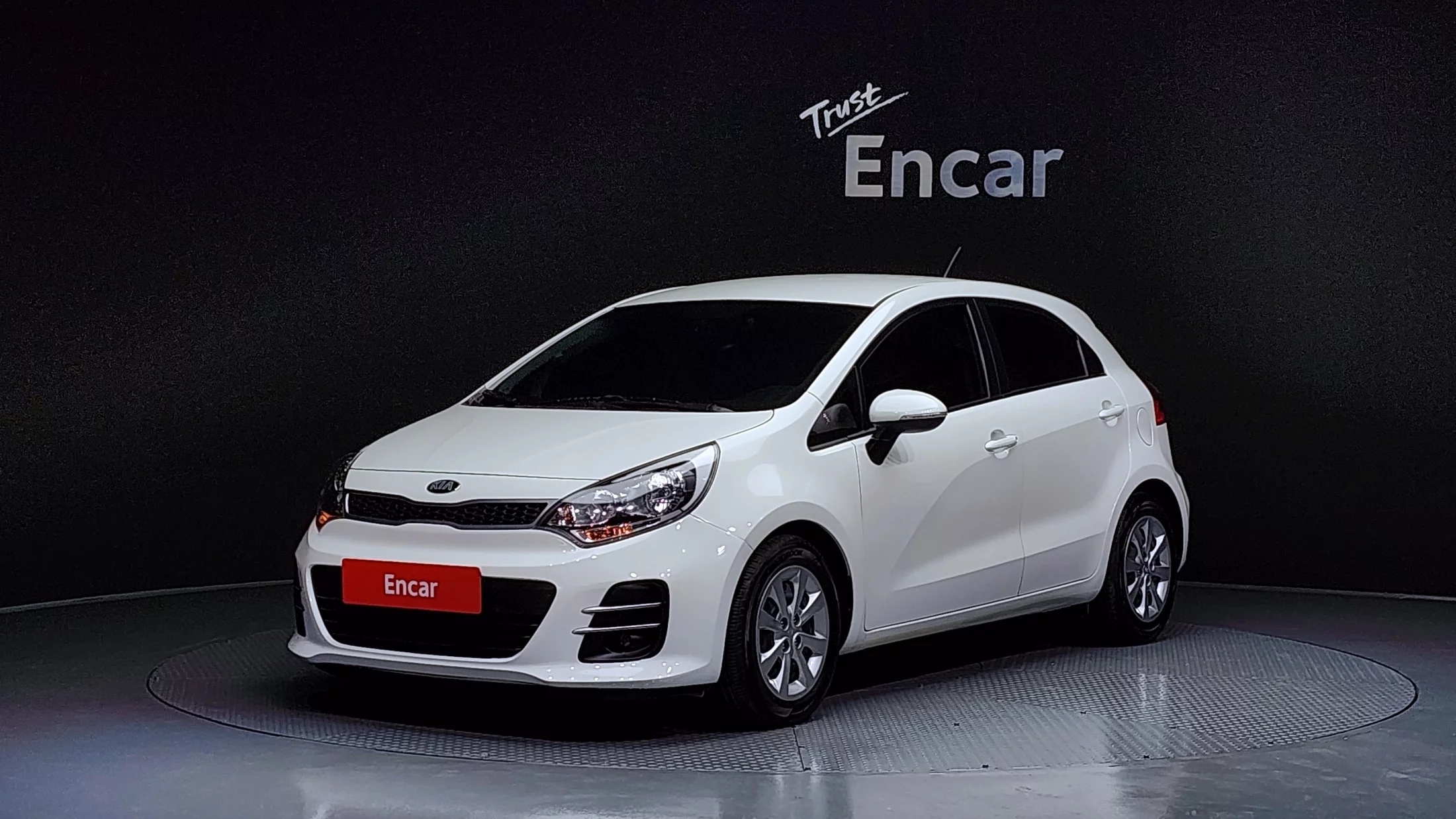 Kia Pride 5Dr 1.4 Mpi Trendy 5DR 1.4 MPI 2016