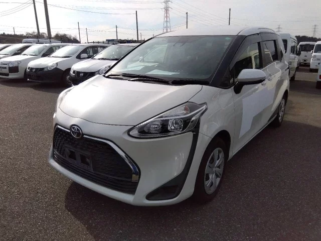 Toyota Sienta Лот № 25185 2020