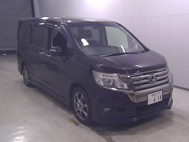 Honda Step Wagon Лот № 10256 2014