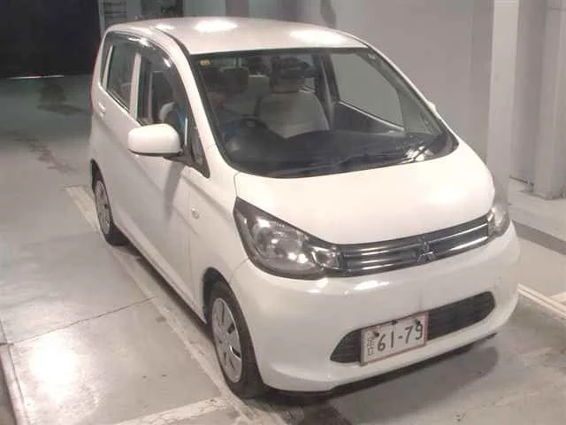 Mitsubishi eK Wagon III