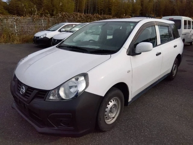 Nissan Ad Лот № 25136 2018