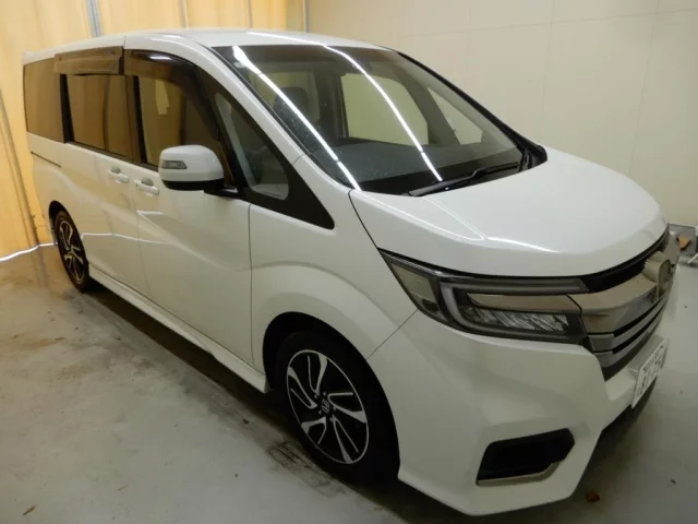 Honda Step Wagon Лот № 28051 2019