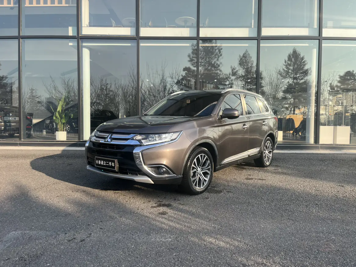 Mitsubishi Outlander III Рестайлинг 2