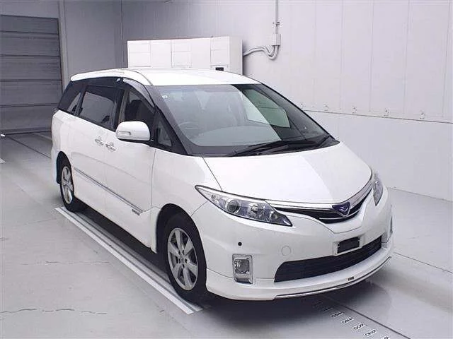 Toyota Estima III Рестайлинг