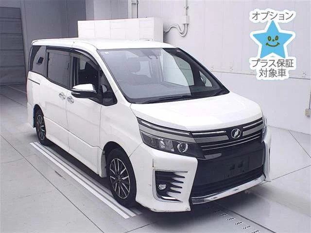 Toyota Voxy Лот № 2016