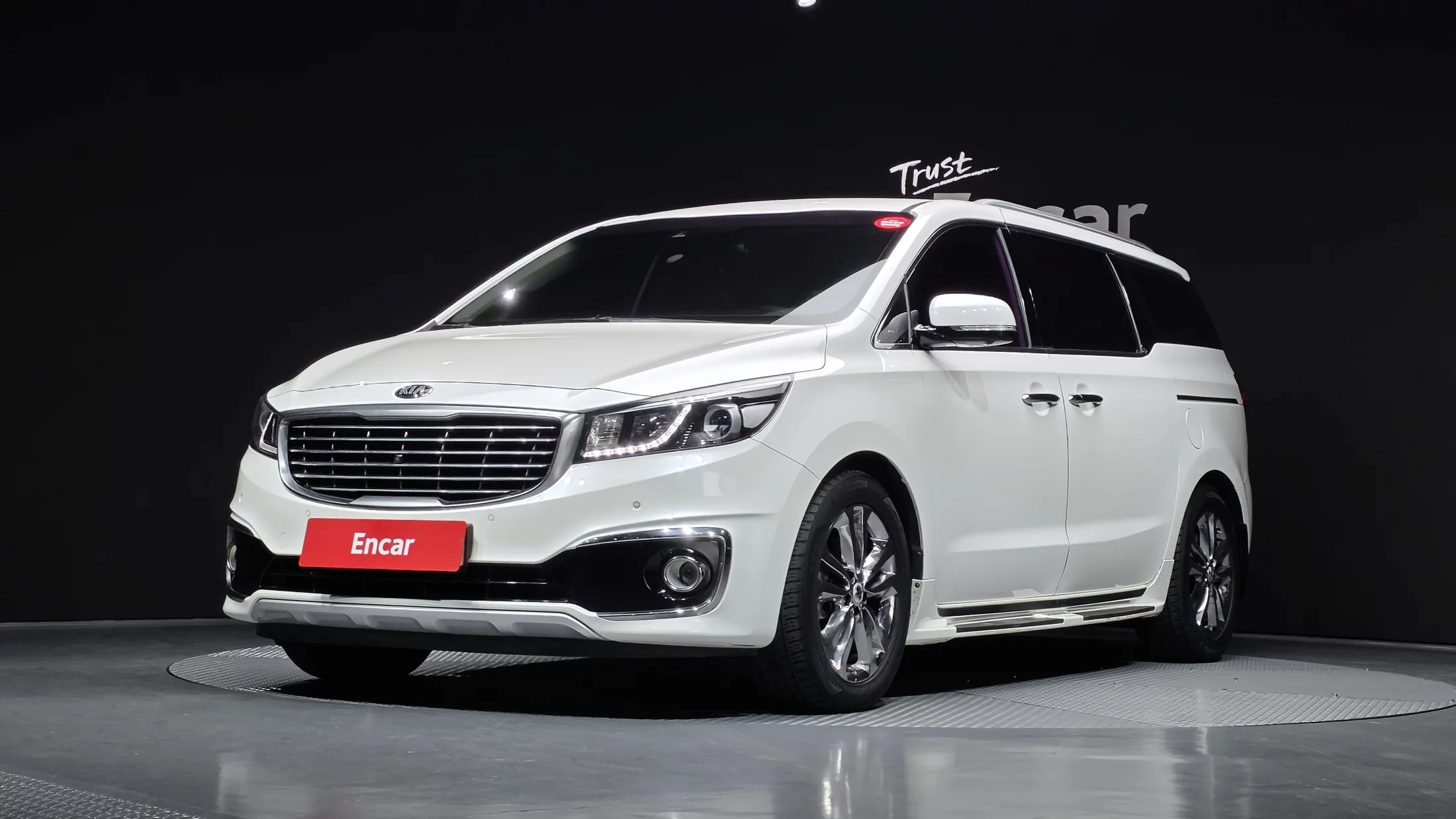 Kia Carnival 2016
