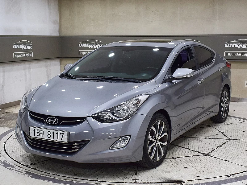 Hyundai Avante 2013