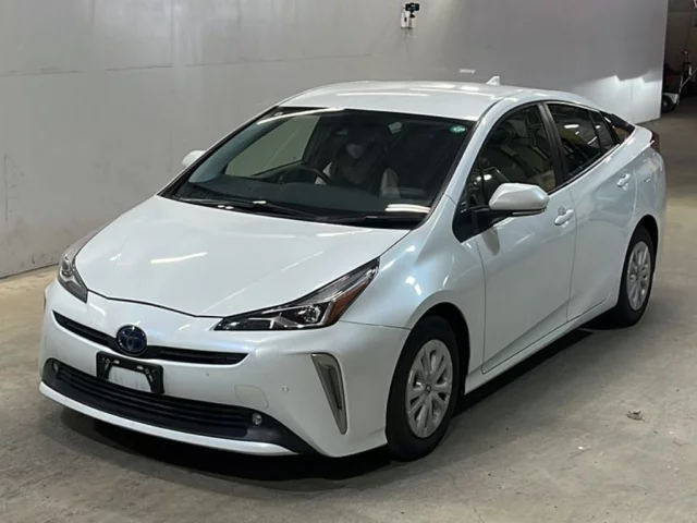 Toyota Prius Лот № 462 2022