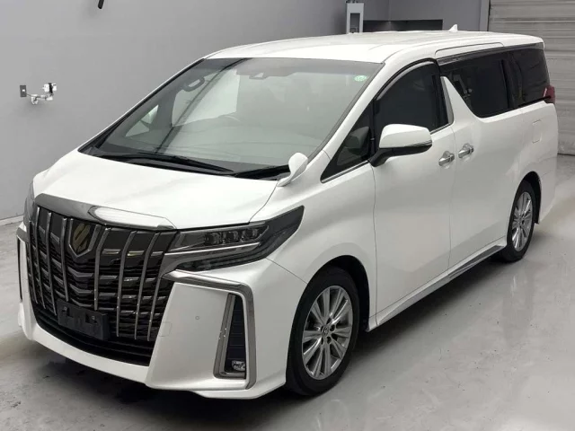 Toyota Alphard Лот № 12699 2020