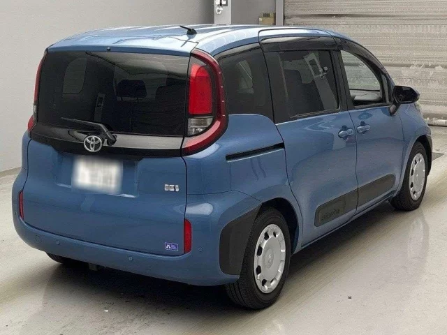 Toyota Sienta III