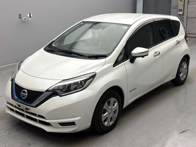 Nissan Note Лот № 400 2016