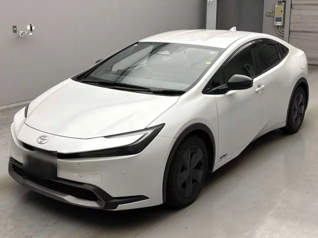 Toyota Prius IV (XW50)