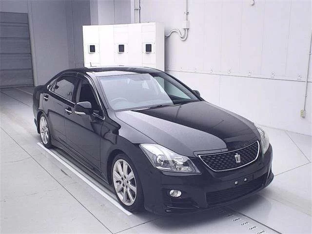 Toyota Crown Лот № 2009
