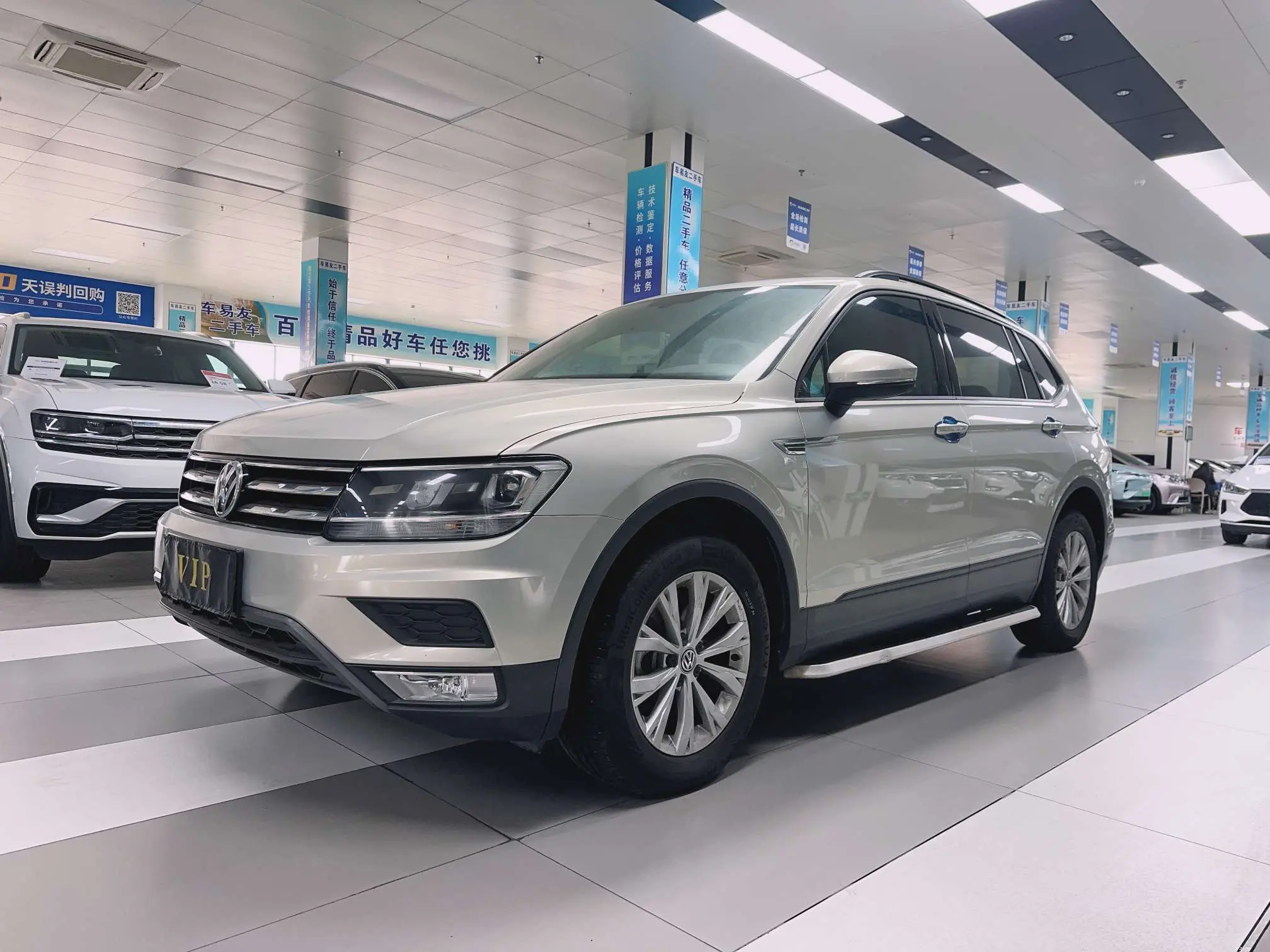 Volkswagen Tiguan L №10035346 2018
