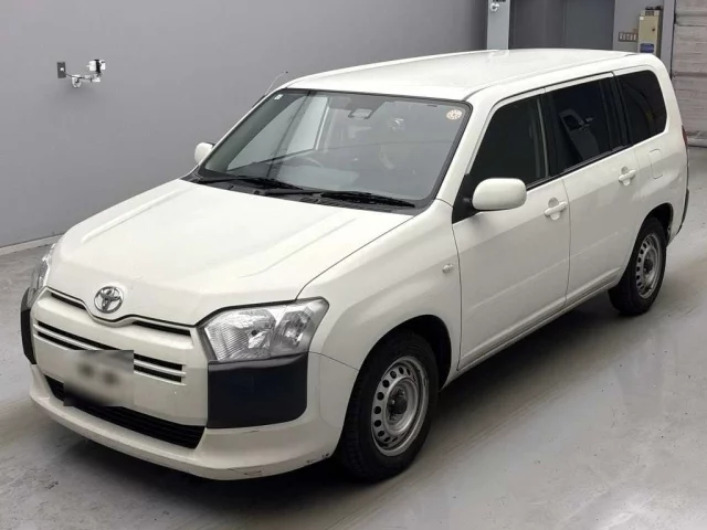 Toyota Succeed Лот № 62134 2018