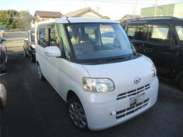 Daihatsu Tanto Лот № 80674 2010