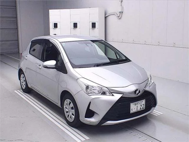 Toyota Vitz Лот № 60267 2017