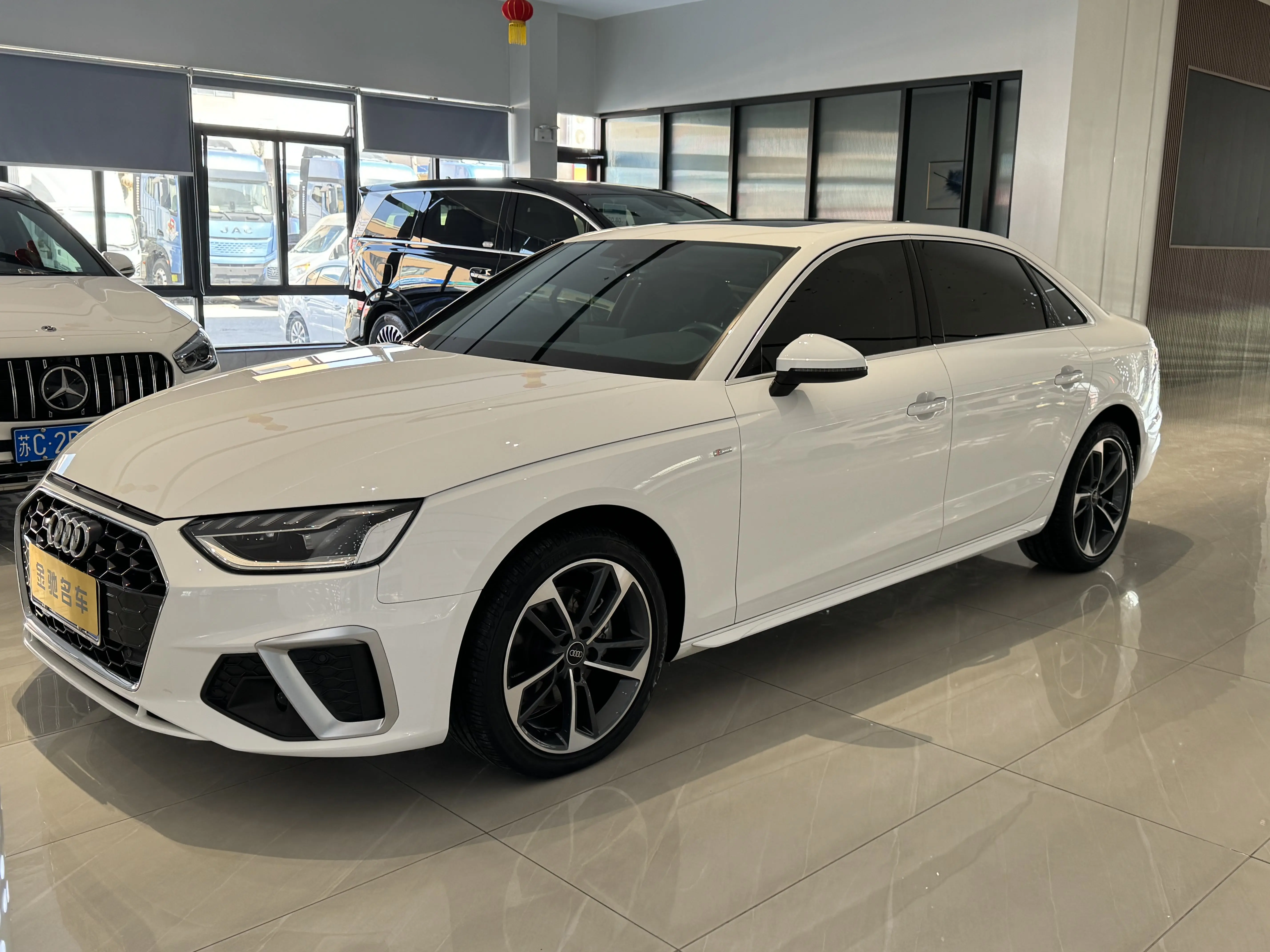 Audi A4 V (B9) Рестайлинг