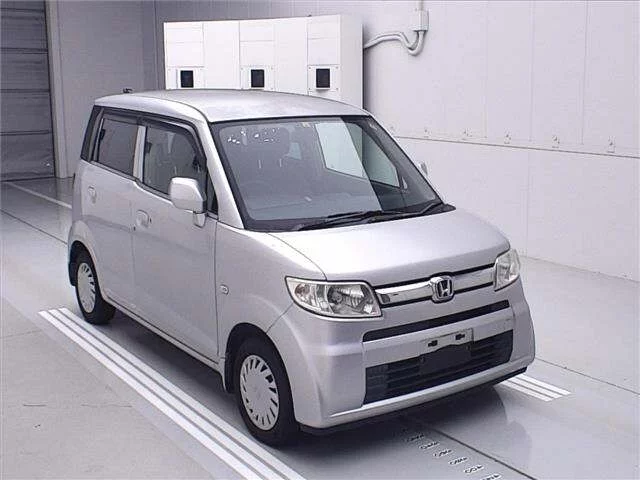 Honda Zest Лот № 80427 2010