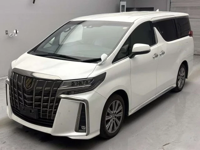 Toyota Alphard Лот № 12474 2022