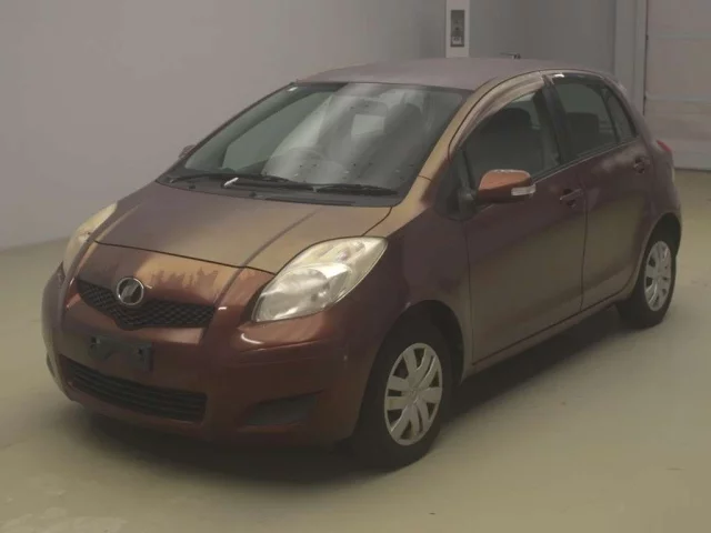 Toyota Vitz Лот № 80507 2011
