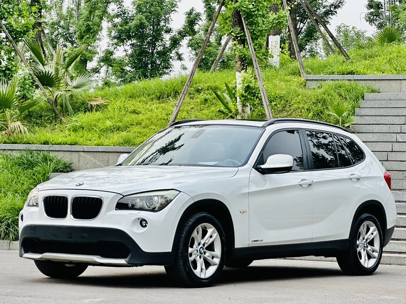 BMW X1 I (E84)
