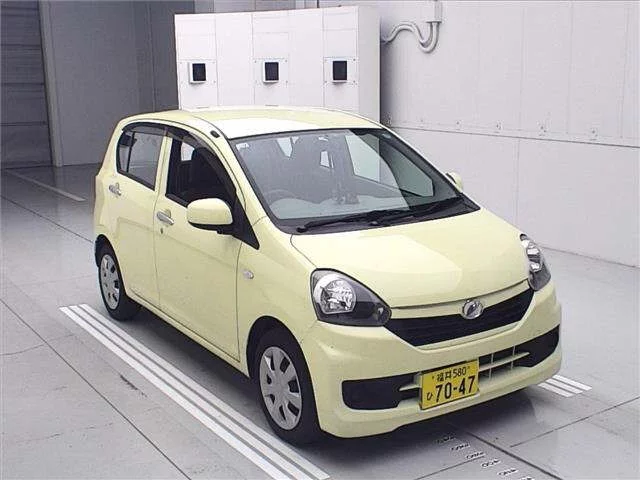 Daihatsu Mira VII