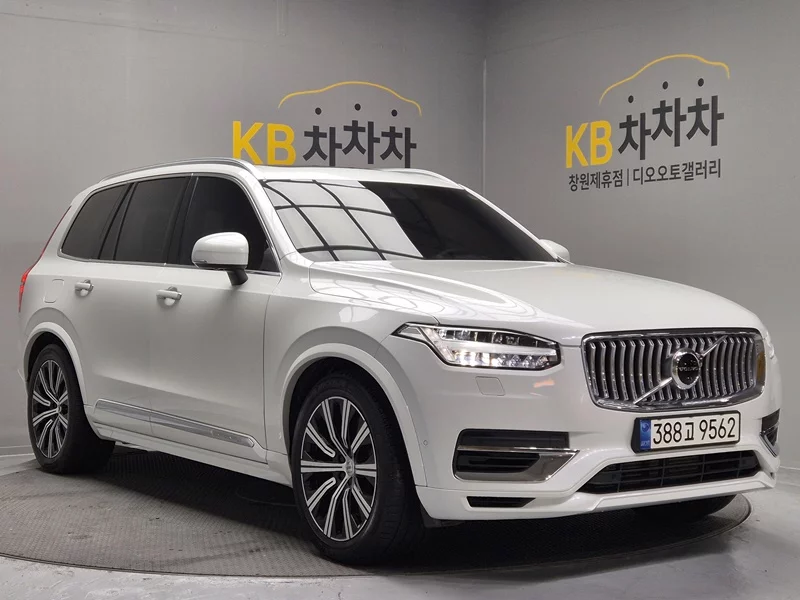 Volvo XC90 II Рестайлинг 1