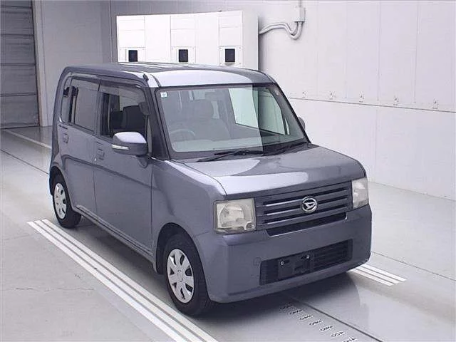 Daihatsu Move IV