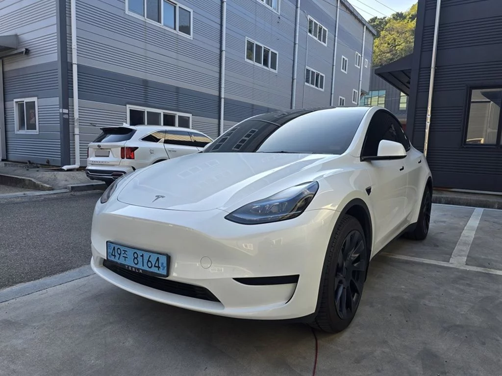 Tesla Model Y Rwd, Электромобиль RWD 2023
