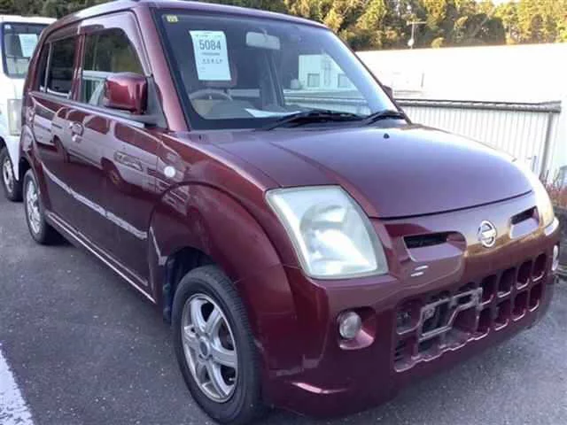 Nissan  I (C117, X117)