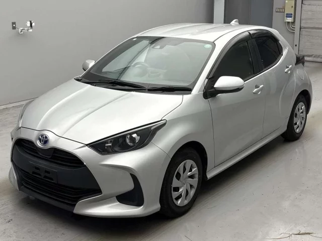 Toyota Yaris III Рестайлинг 2