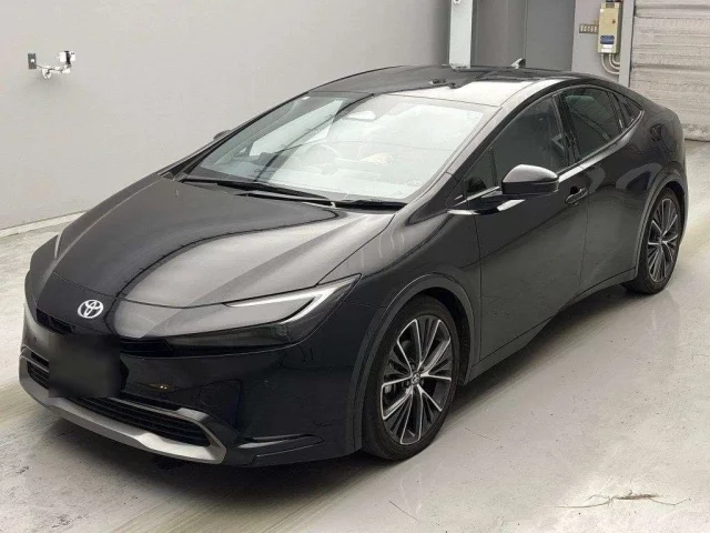 Toyota Prius Лот № 12401 2023