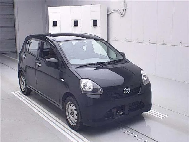 Daihatsu Mira VII