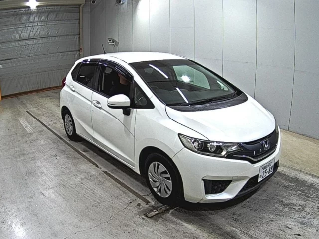 Honda Fit Лот № 2013