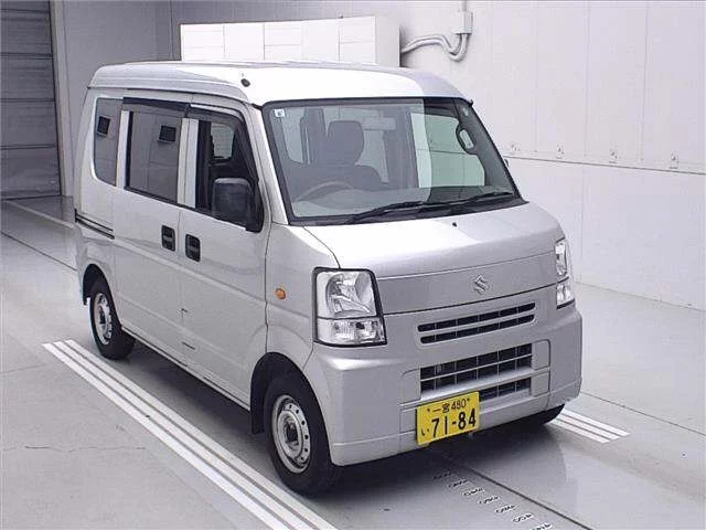 Suzuki Every V