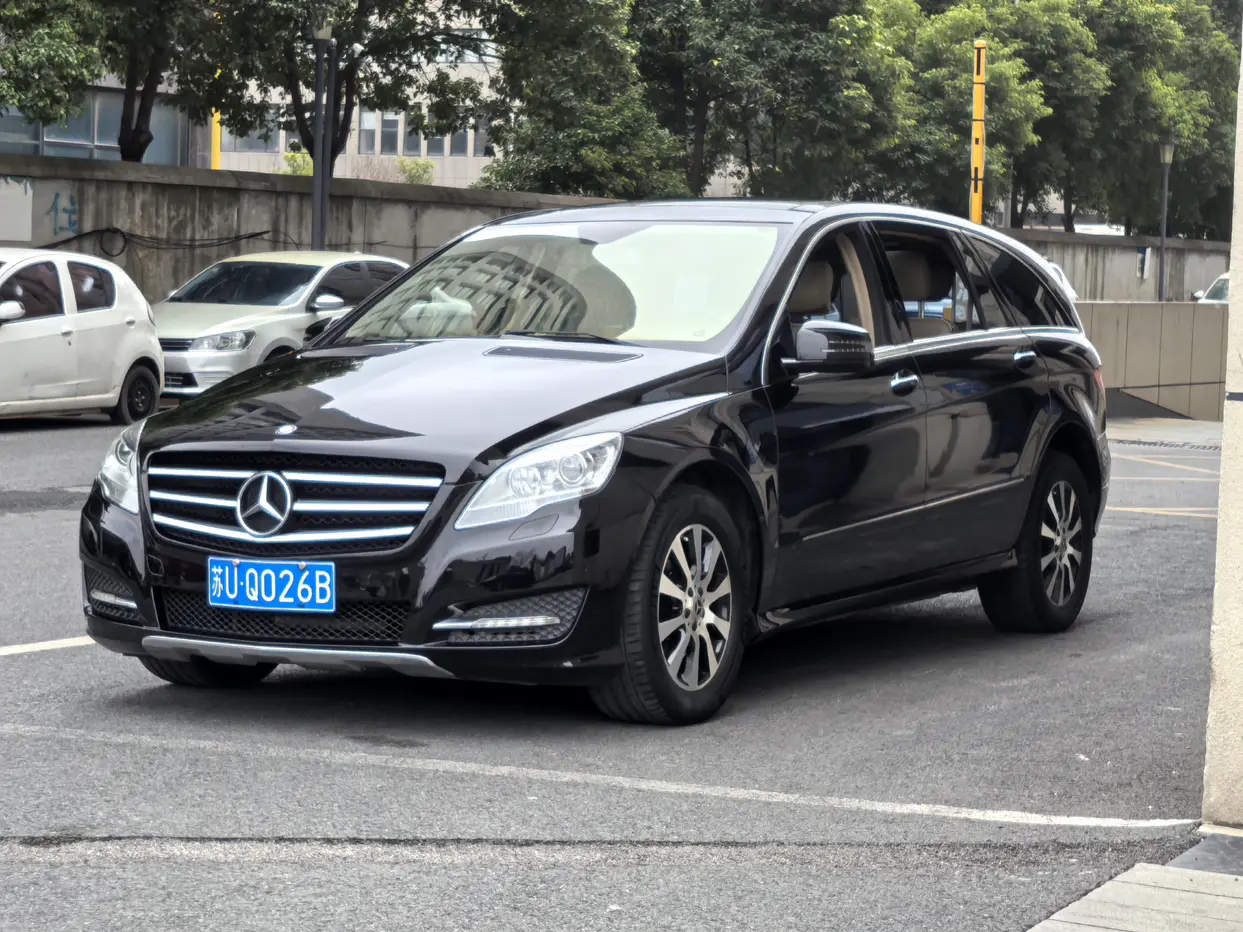 Mercedes-Benz R-Class №18304721 2012