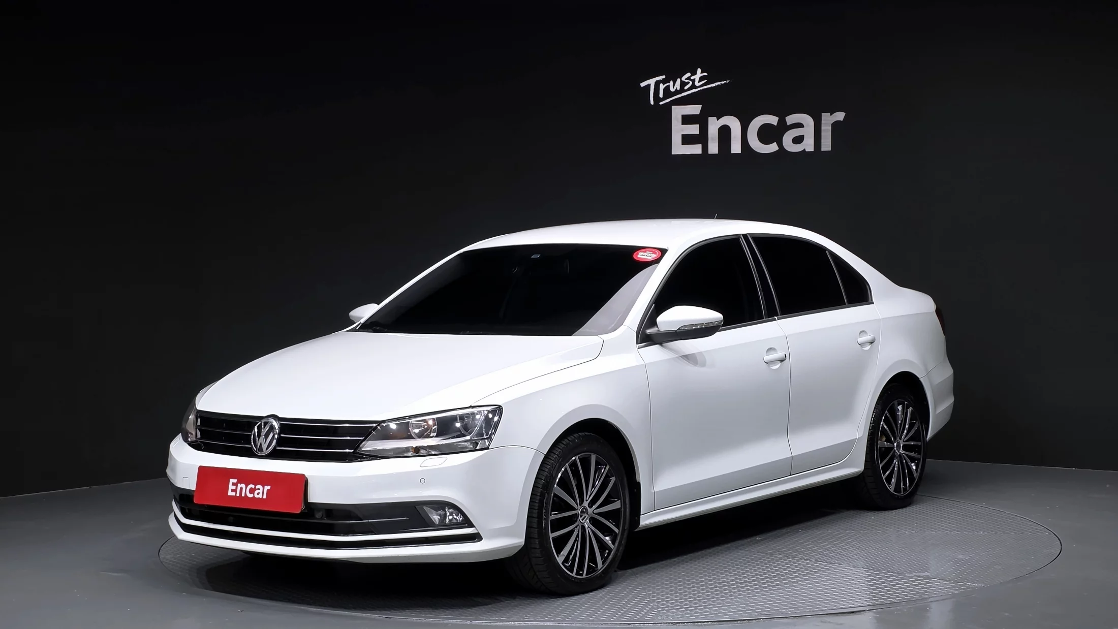 Volkswagen Jetta VI Рестайлинг