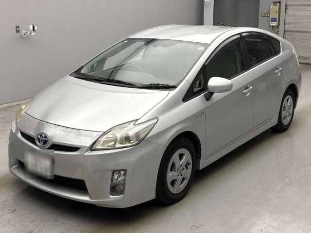 Toyota Prius Лот № 2010