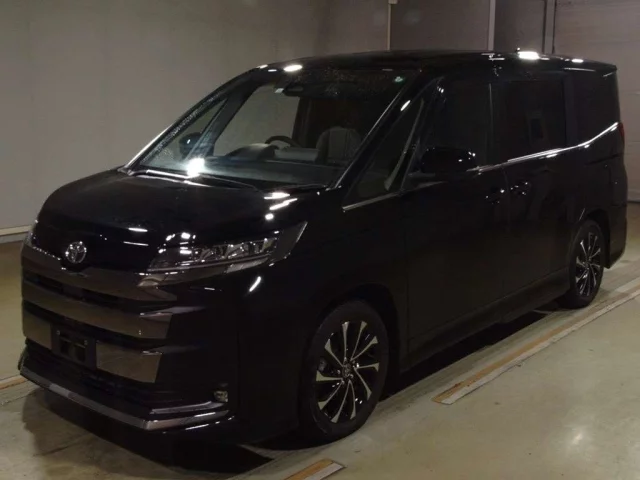 Toyota Noah IV (R90)