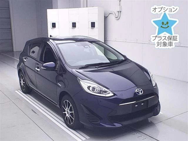 Toyota Aqua Лот № 2018