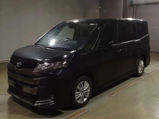 Toyota Noah IV (R90)