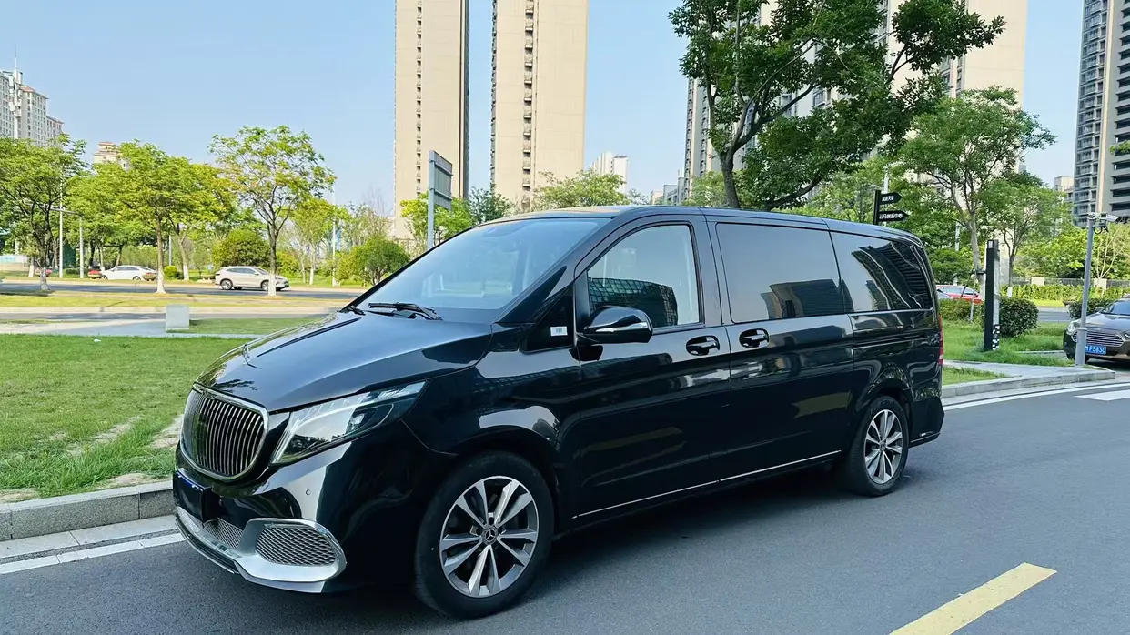 Mercedes-Benz Mercedes Benz V Class №19473332 2023