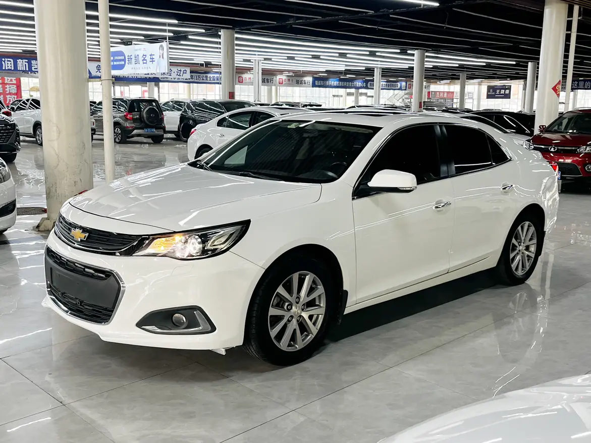 Chevrolet Malibu IX