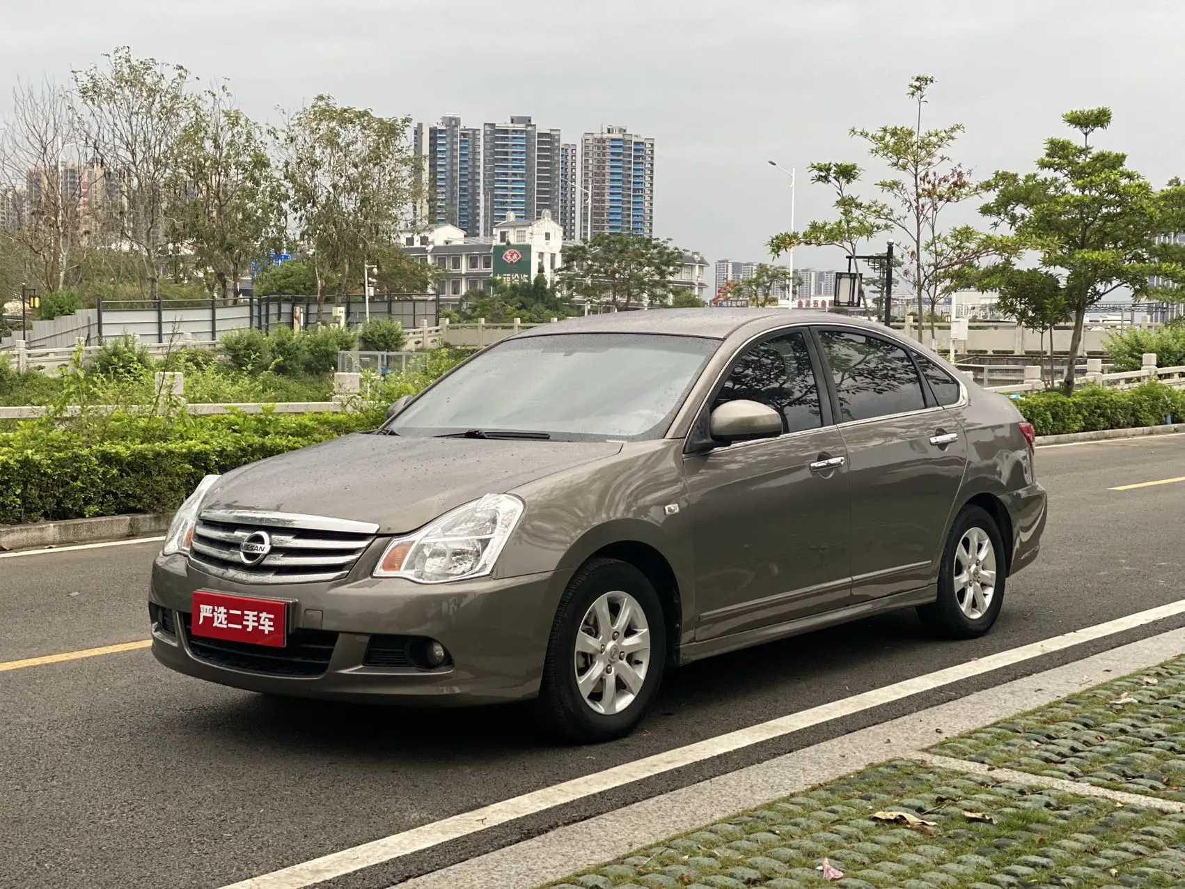 Nissan Sylphy III (B17)