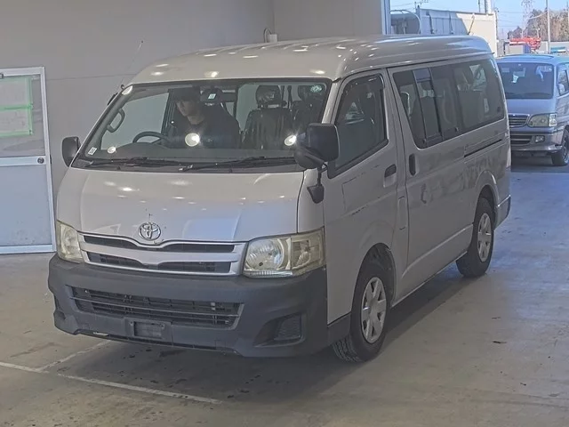 Toyota HiAce XH10 Рестайлинг